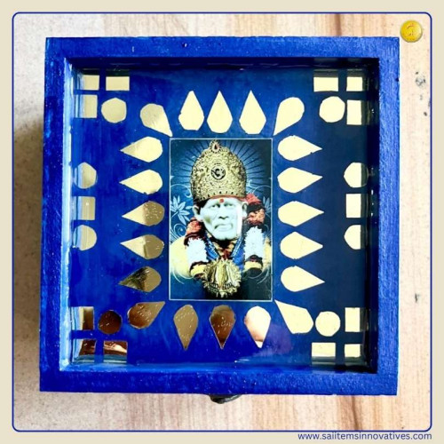 The Mirror Mosaic Curio box
