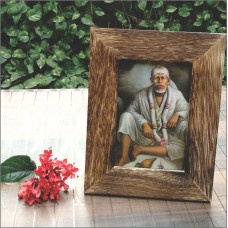 Shri Sai Elegant Wooden Photo Frame