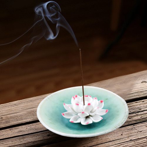 Ceramic handmade Lotus Incense Burner - Enchanting Light tea green base